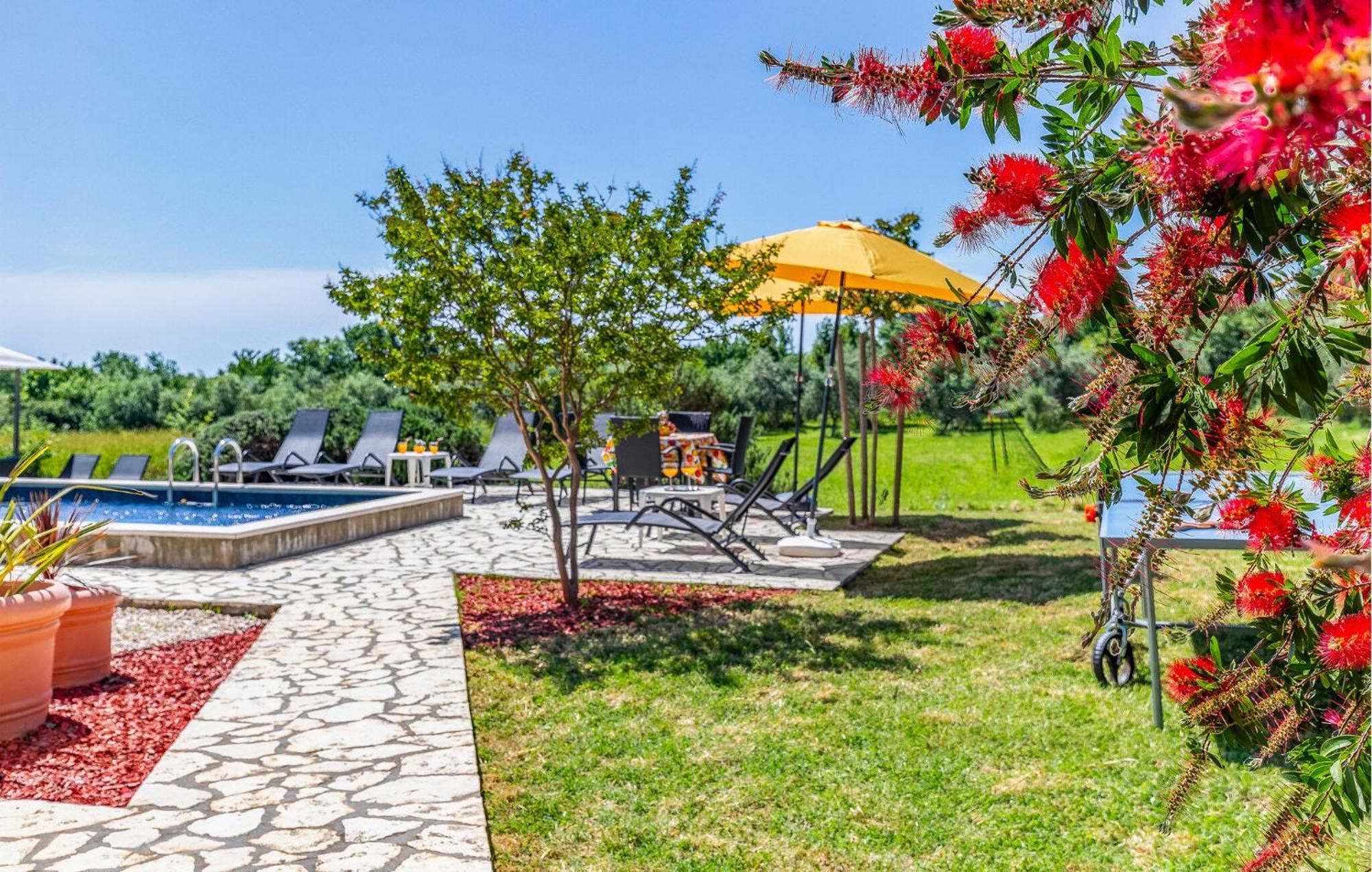 Amazing Home In Valtura ภายนอก รูปภาพ