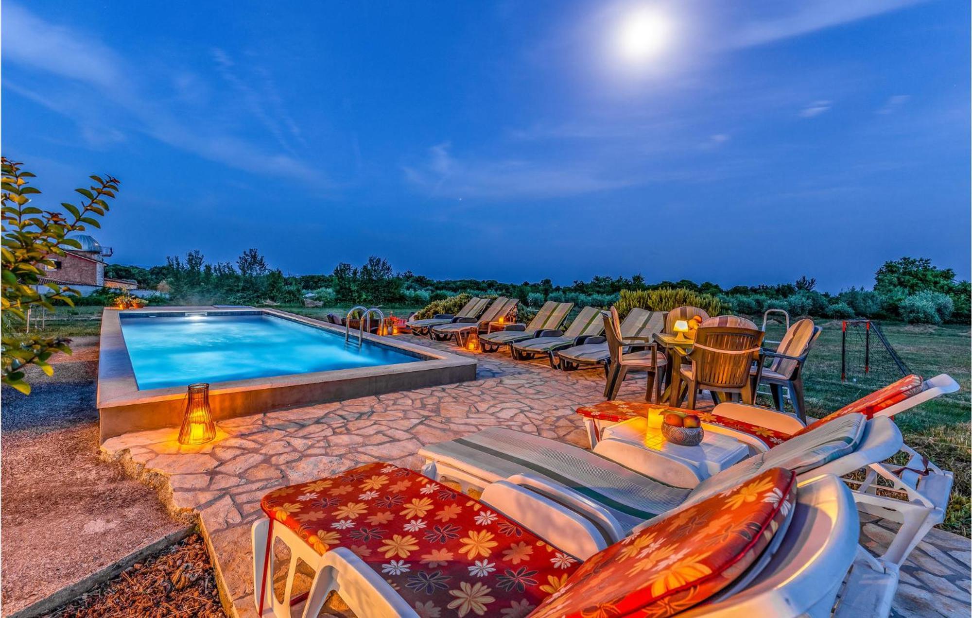 Amazing Home In Valtura ภายนอก รูปภาพ